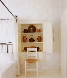 greek_room1_detail_big