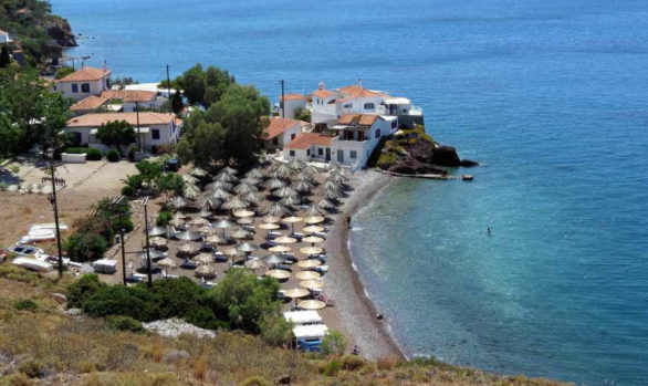 Vlychos Beach (Vlychos)