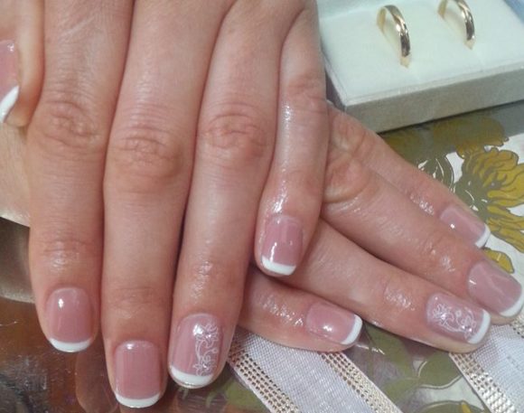 Maria Voulgari (Aesthetician)