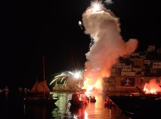 Miaoulia "Happening" @ Hydra Harbor