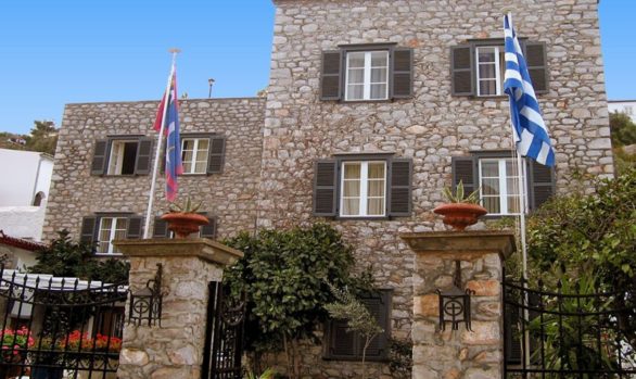 Mistral Hotel ★★★