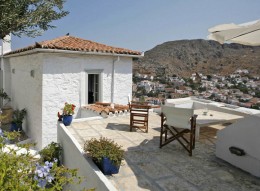 Villa Jason. Hydra, Greece. Photo by Cathy Cunliffe