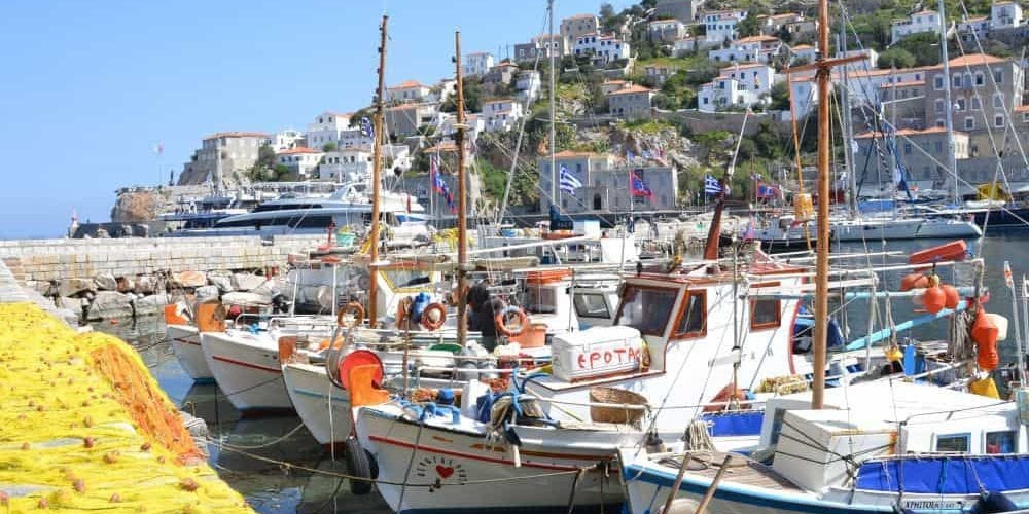 HydraHarborBoatsFishingNets